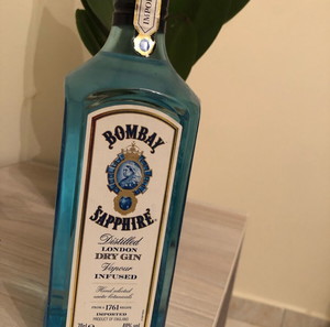 Bombay Sapphire Gin 700ml