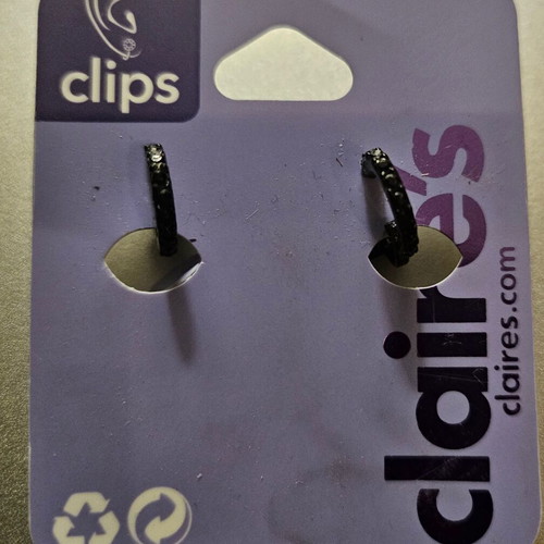 Claires clip earrings like new, black