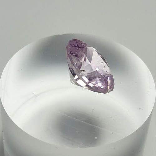 Kunzite 5.84 carats new, mixed oval cut, pink-lilac