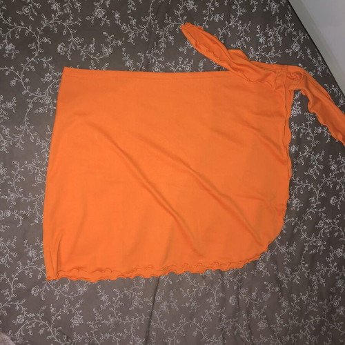 Minerva pareo like new, orange color