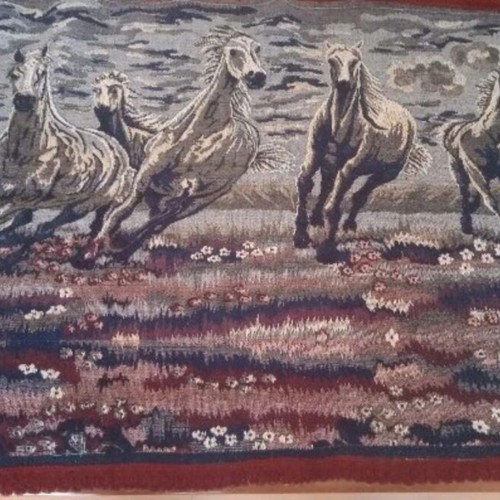Wall hanging with horse theme like new, 1.80×0.80 m