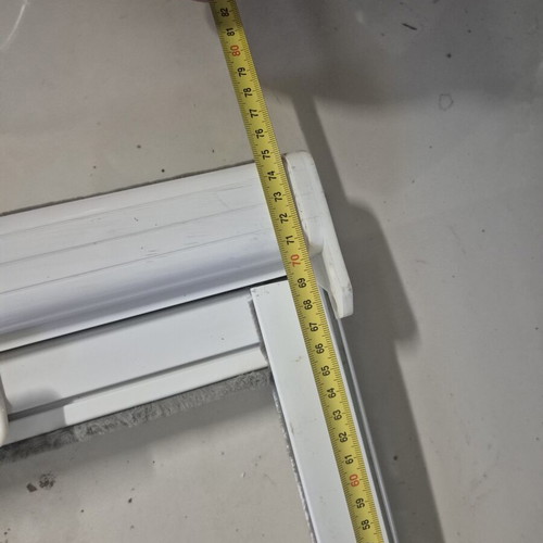 Automatic Aluminum Vertical Rolling Screen 75x79 cm, like new, white electrostatic paint