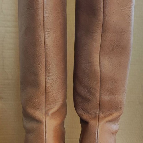 Dolce & Gabbana women's brown leather boots size 37 used