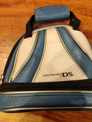 Nintendo DS Brunswick bowling bag case like new