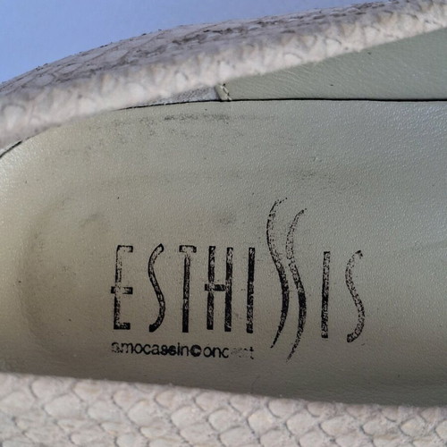 Esthissis leather moccasins size 39 like new beige