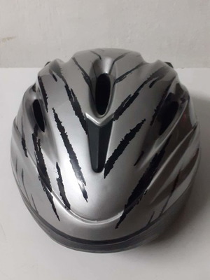 Ποδηλατικό κράνος μεταχειρισμένο σε άριστη κατάσταση