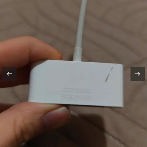 Apple Lightning to VGA adapter used, genuine