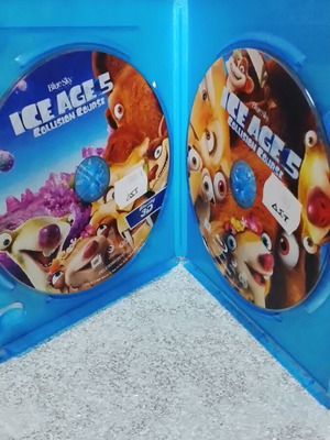 Ice Age 5 Blu-Ray like new, dubbed in Greek with 3D version