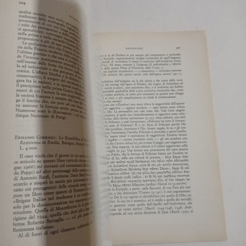 Paideia magazines used, 2 issues 1966 and 1971, Italian