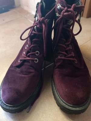S.Oliver velvet women's shoes like new, purple, size 38