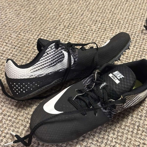 Nike athletic shoes size 43 black like new