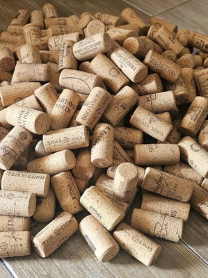 Винени тапи като нови, комплект от 250 за занаяти
