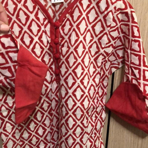 Kids Caftan size 2 like new, cotton with geometric pattern