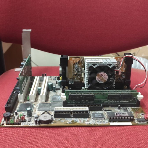 Msi ms6147 motherboard with Intel Celeron 433MHz CPU and Creative Sound Blaster Audigy 2