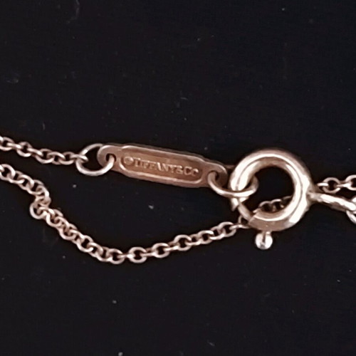 Tiffany & Co Twist knot silver necklace like new