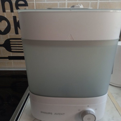 Philips Avent Premium Bottle Sterilizer and Dryer like new SCF293
