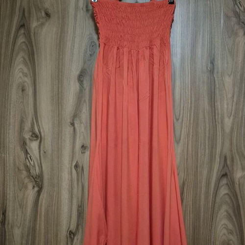 Coral one-piece jumpsuit with wide legs