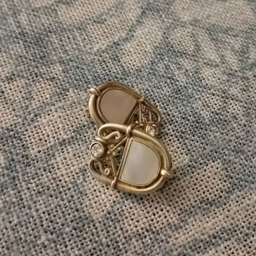 Vintage 925 Sterling Silver Clip-On Earrings with Mother of Pearl like new