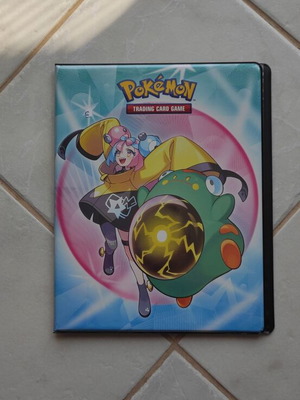 Pokémon Binder Journey Together 252 slots like new