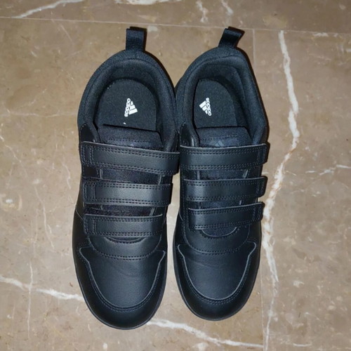 Adidas Kids' Athletic Shoes Size 38 Black New