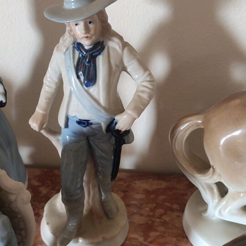 Porcelain decorations in various designs like new