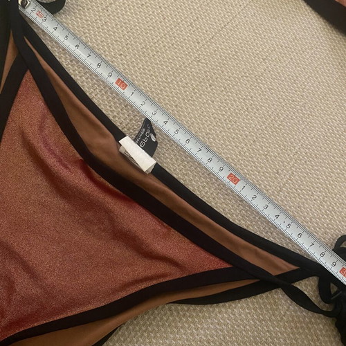 Bluepoint bronze bikini used, small to medium size, red