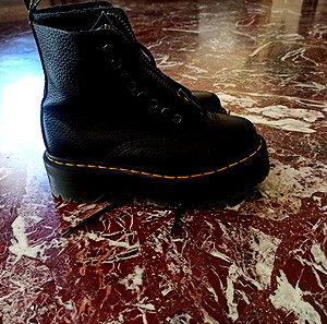 Dr Martens Sinclair