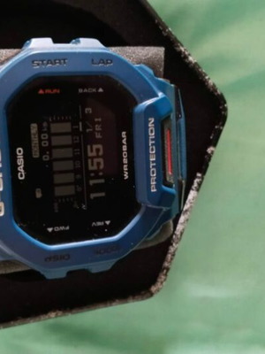 Casio G-Shock smart watch καινούργιο, αδιάβροχο, world time, fitness λειτουργίες