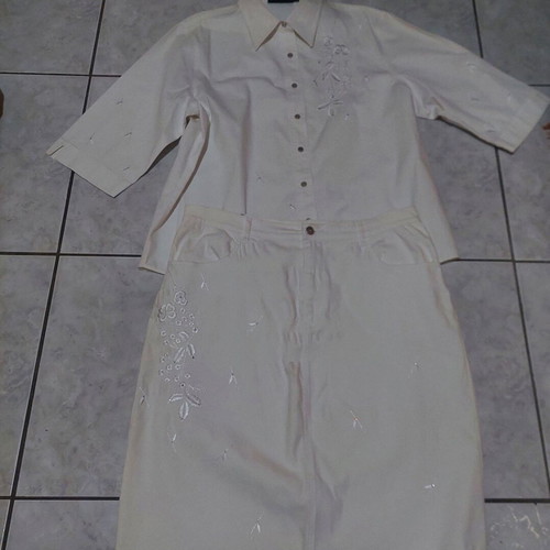 Women's set white with strass like new