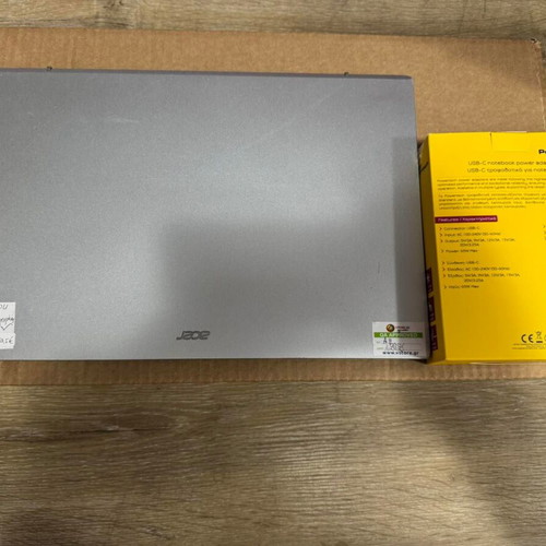 Acer Aspire 3 15.6" Full HD laptop like new, AMD Ryzen 7, 16GB RAM, 500GB SSD, Windows 11 Pro