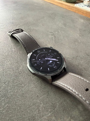 Amazfit Balance 2 XT 47mm smartwatch σαν καινούργιο με έξτρα δερμάτινο λουράκι