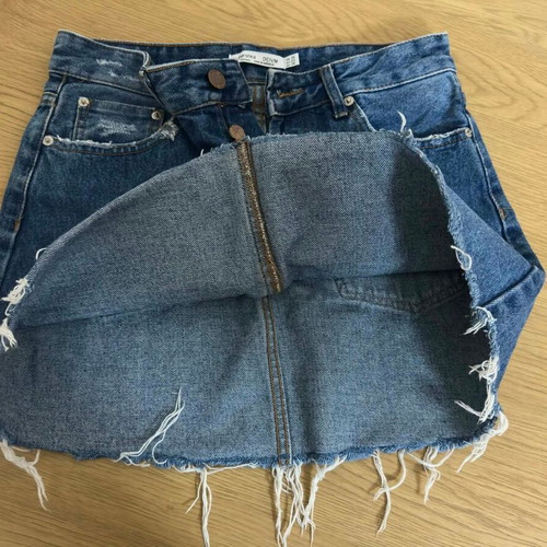 Bershka jean skirt size 36, like new, blue