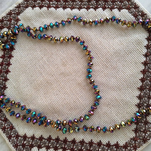 Long polymorphic necklace with purple crystals new