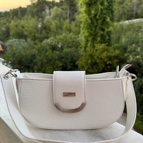 Doca crossbody bag like new, white
