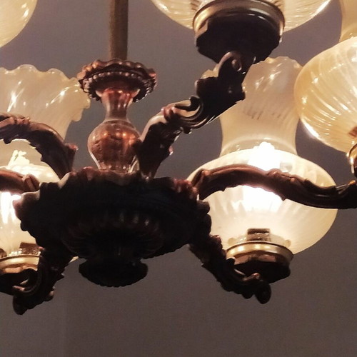 Bronze chandelier like new with six lights