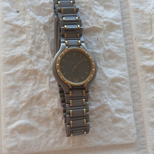 Favre Leuba women's wristwatch like new, titanium and 14k gold