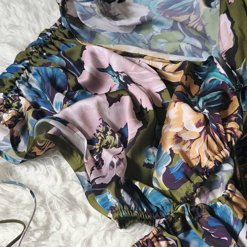 Zara floral satin jumpsuit size S like new