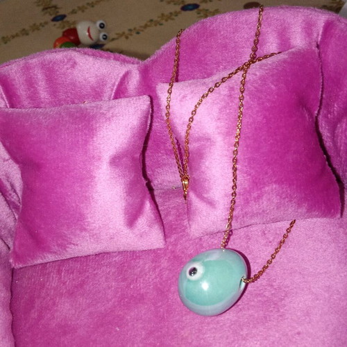 Necklaces with turquoise egg pendant new