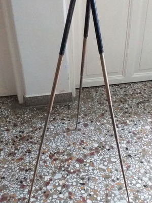 Collectible telescopic photographic tripods used, set of 2 pieces