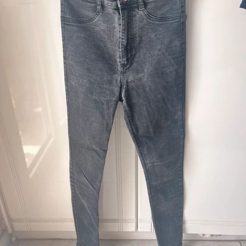 Zara jeans set of 4, sizes S/36, black and blue