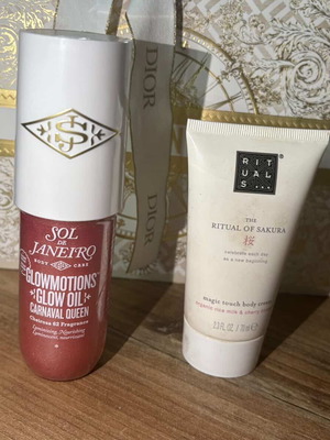 Sol de Janeiro Body Oil new with gift cream from Rituals