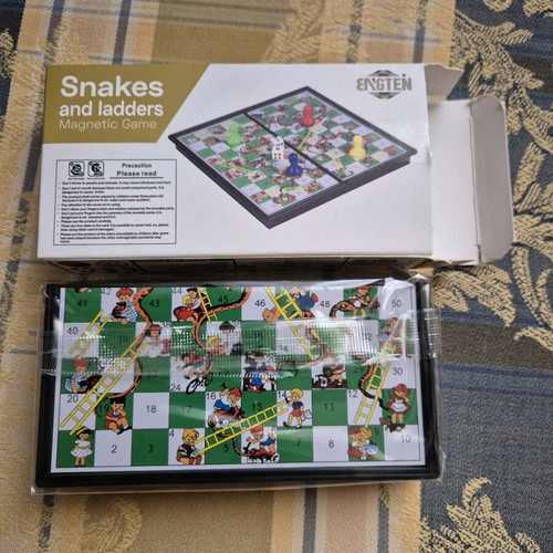 Magnetic Snakes and Ladders Game New