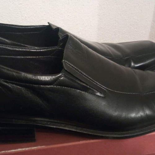 JB Bournazos men's leather moccasins size 43.5 like new, black