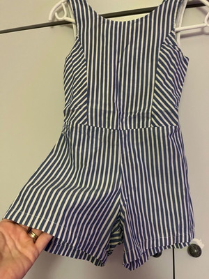 Girls' jumpsuit shorts size 6 like new, navy