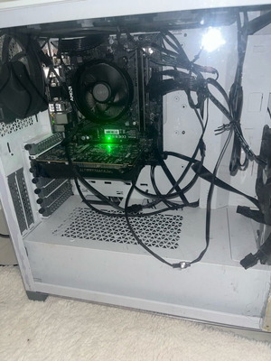 Υπολογιστής μεταχειρισμένος με οθόνη Samsung 144Hz, AMD Ryzen 5 5500