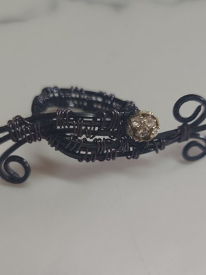 Handmade ring black stainless copper wire with decorative stones