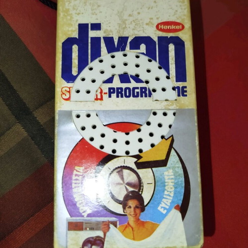 Dixan transistor radio used, functional