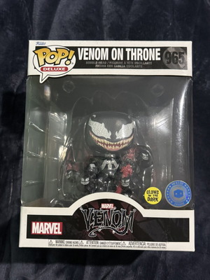 Funko Pop Venom on Throne Deluxe new Marvel