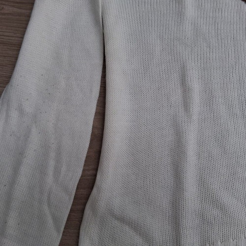 Lc Waikiki sweater used, thin fabric, white with multicolor heart