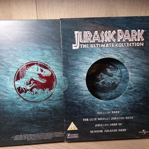 Jurassic Park Trilogy DVD like new with English subtitles